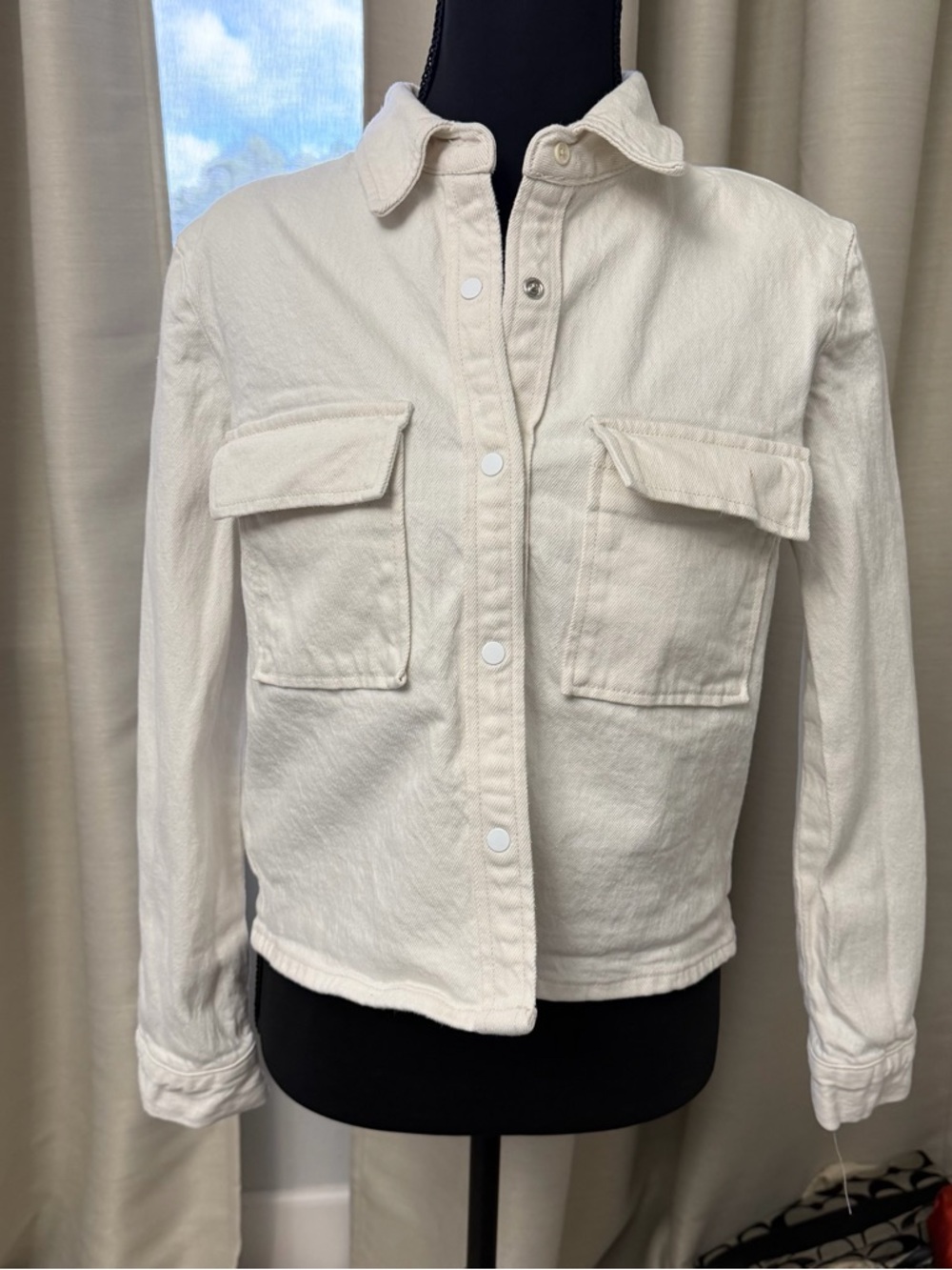 Levi's Off-White Button-Front Denim Jacket